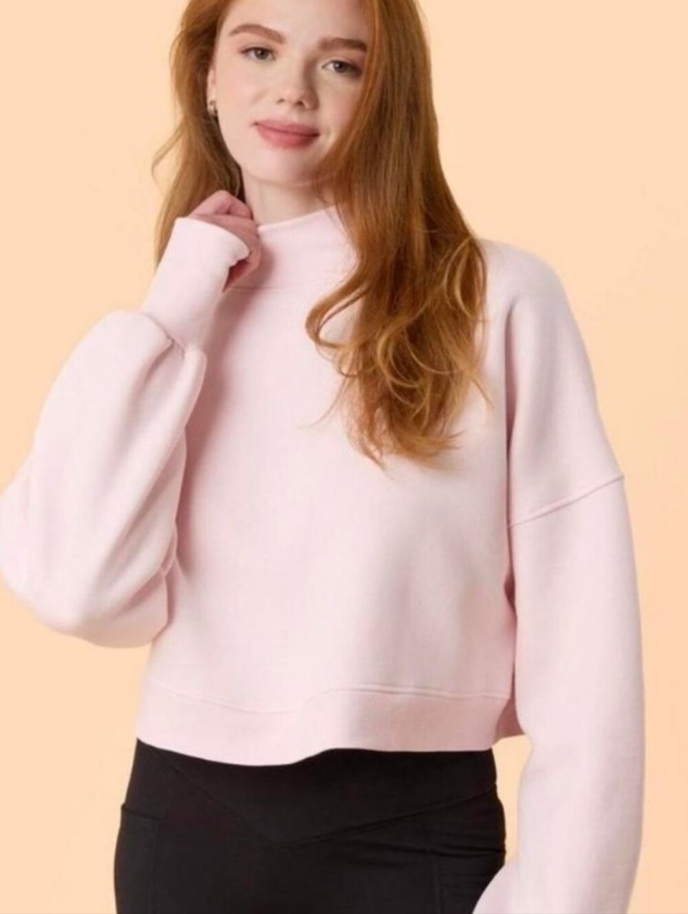 NWOT Blogilates Target Cropped Pink Mockneck Oversized Sweatshirt Baby Pink XS
